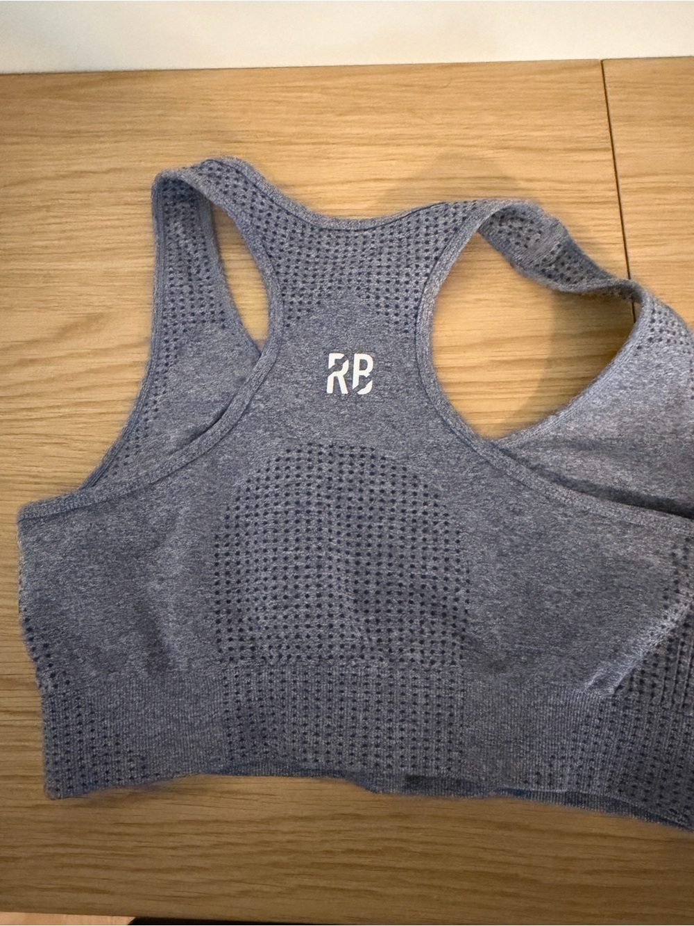 Seamless Performance Racerback Sports Bra - Picture 2 of 3